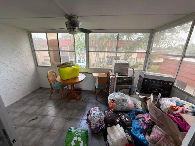 Unit 207 photo 15