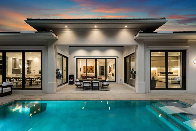 Royal Palm Yacht and Country Club Residence photo 3