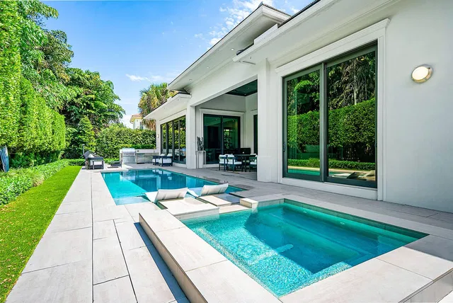 Royal Palm Yacht and Country Club Residence photo 26
