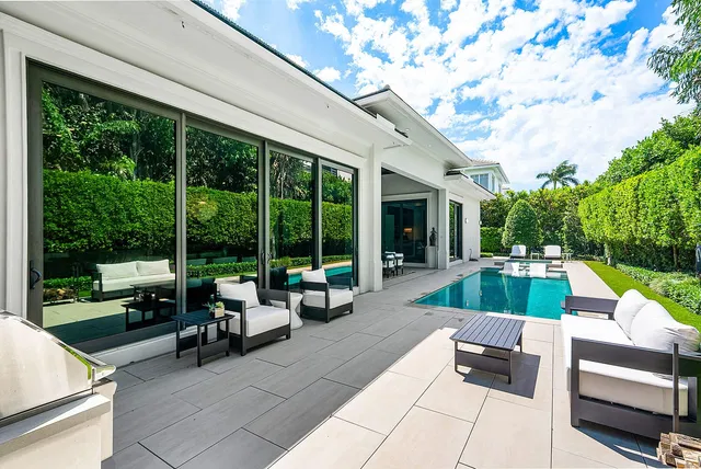Royal Palm Yacht and Country Club Residence photo 29