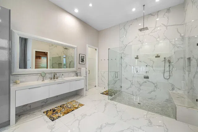 Royal Palm Yacht and Country Club Residence photo 42