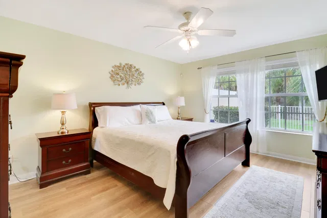 Residence photo 22