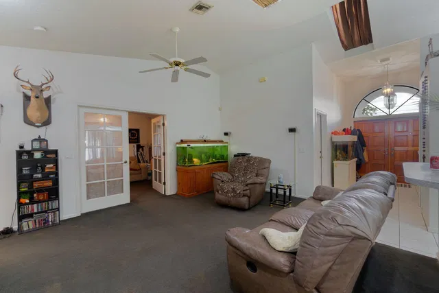  Residence photo 20