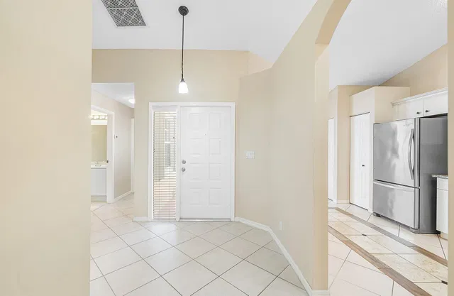 Residence photo 4