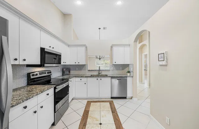 Residence photo 9