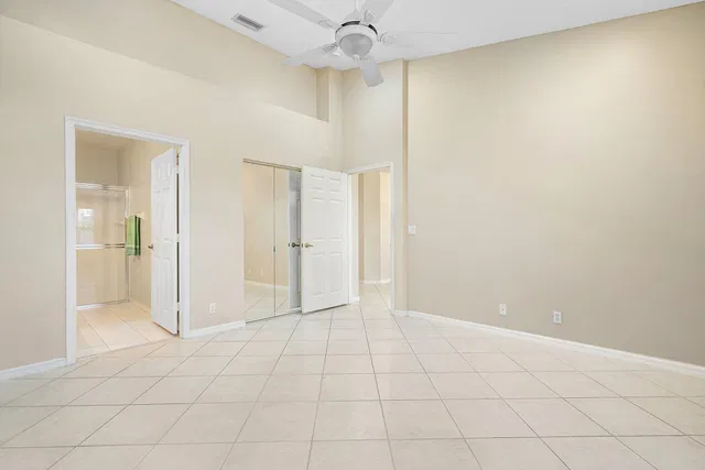 Residence photo 19