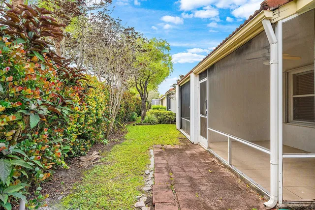 Residence photo 30