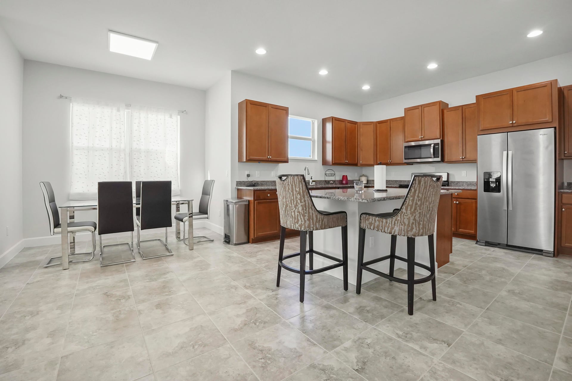 Residence photo 8