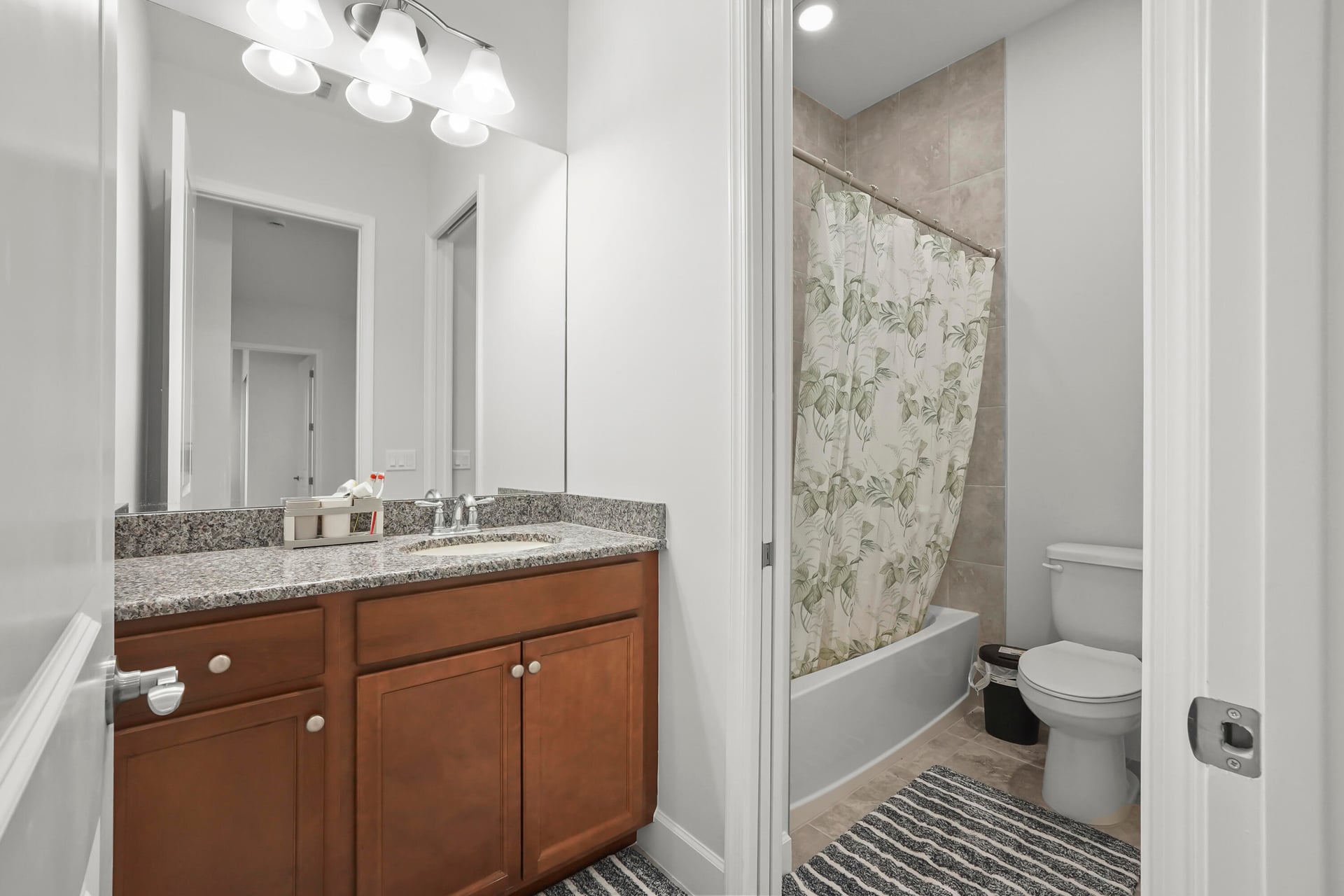 Residence photo 24