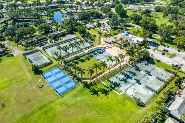 Tennis Lodges Wellington Unit 407 photo 12