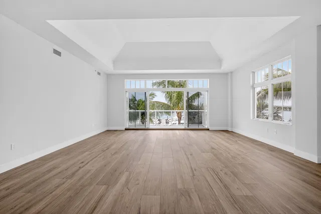 Singer Island Unit 1-302 photo 12
