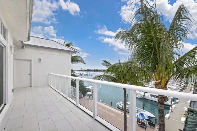 Singer Island Unit 1-302 photo 26