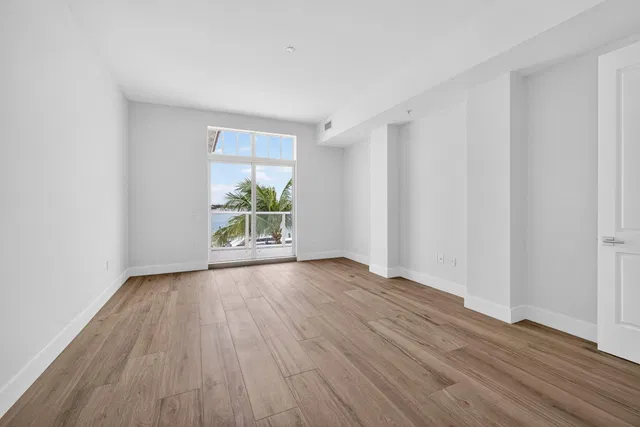 Singer Island Unit 1-302 photo 39