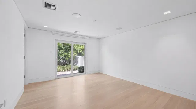 Residence photo 21
