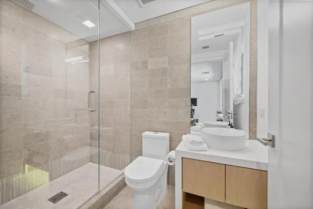 Residence photo 22