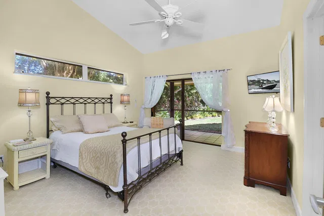 Mariner Sands Residence photo 15