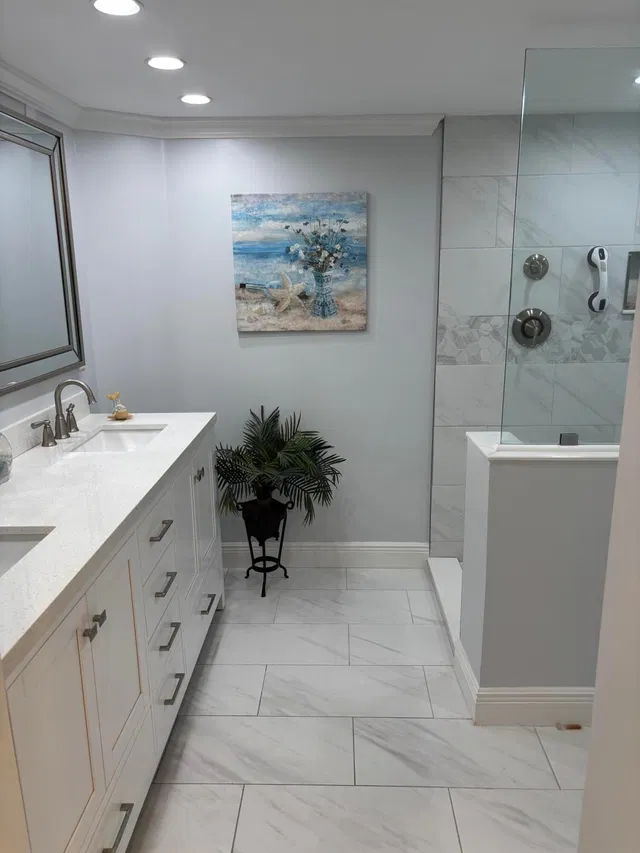 Unit 1020 photo 5