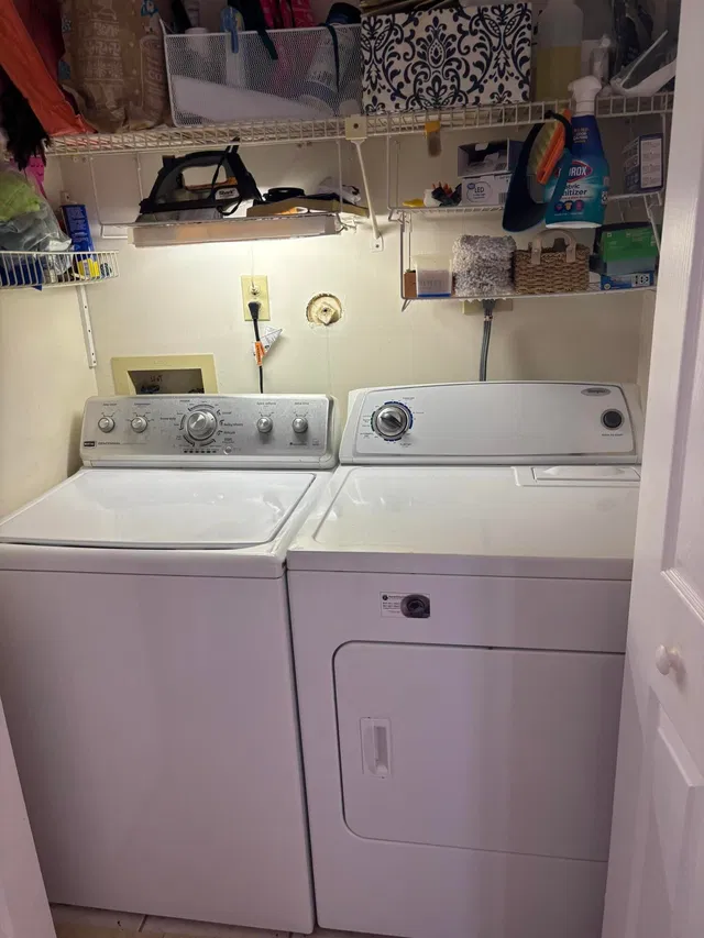 Unit 1020 photo 16