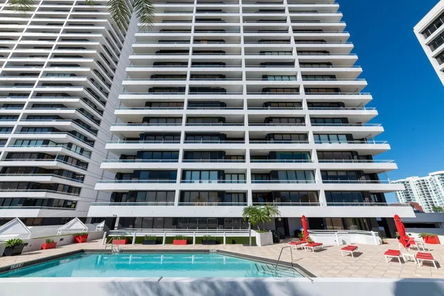 The Plaza of The Palm Beaches Unit 26h photo 57