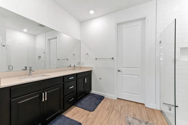 Residence photo 15