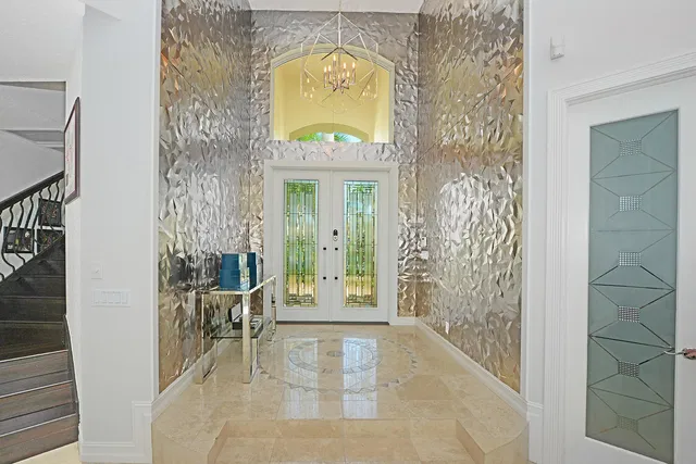 Woodfield Country Club Residence photo 2