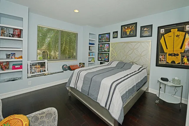 Woodfield Country Club Residence photo 27