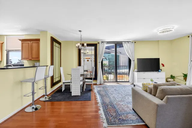 The Tower Condominium at Cityplace Unit 402 photo 5