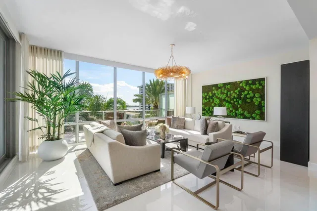 Water Club North Palm Beach Unit 401 photo 3