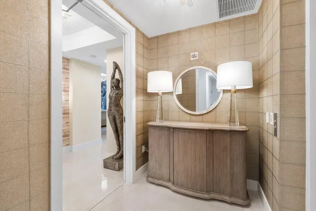 Water Club North Palm Beach Unit 401 photo 6
