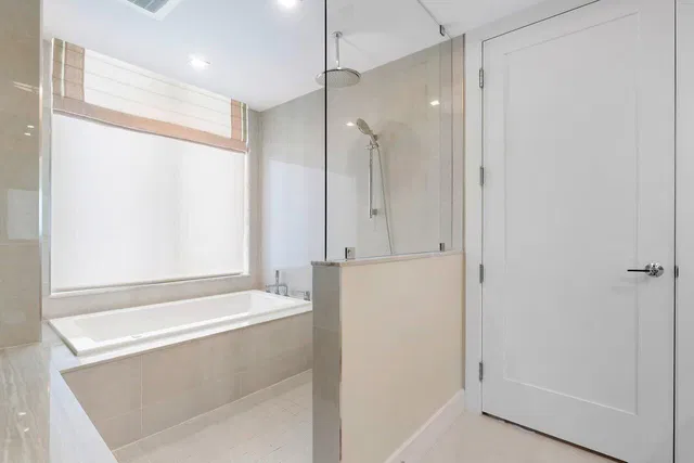 Water Club North Palm Beach Unit 401 photo 9