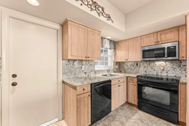Boca Raton Unit R12 photo 21