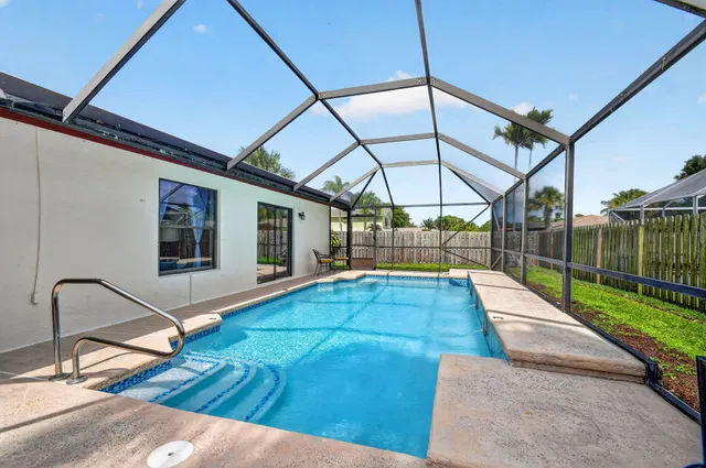 Residence photo 41
