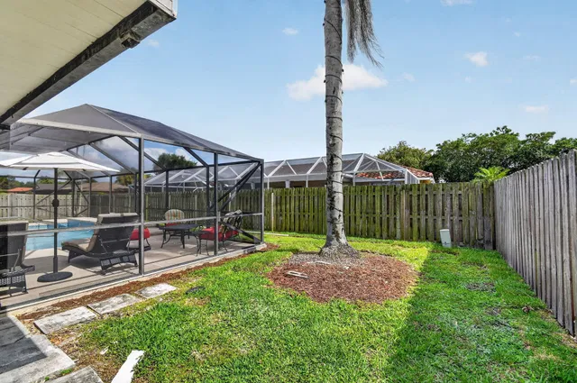 Residence photo 51