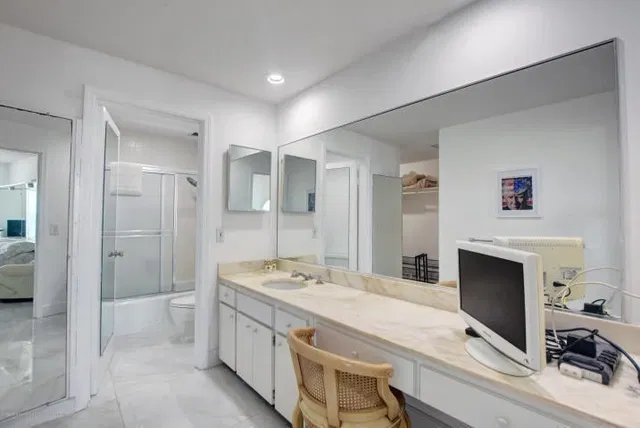 Winthrop House Condos Unit 7 photo 19