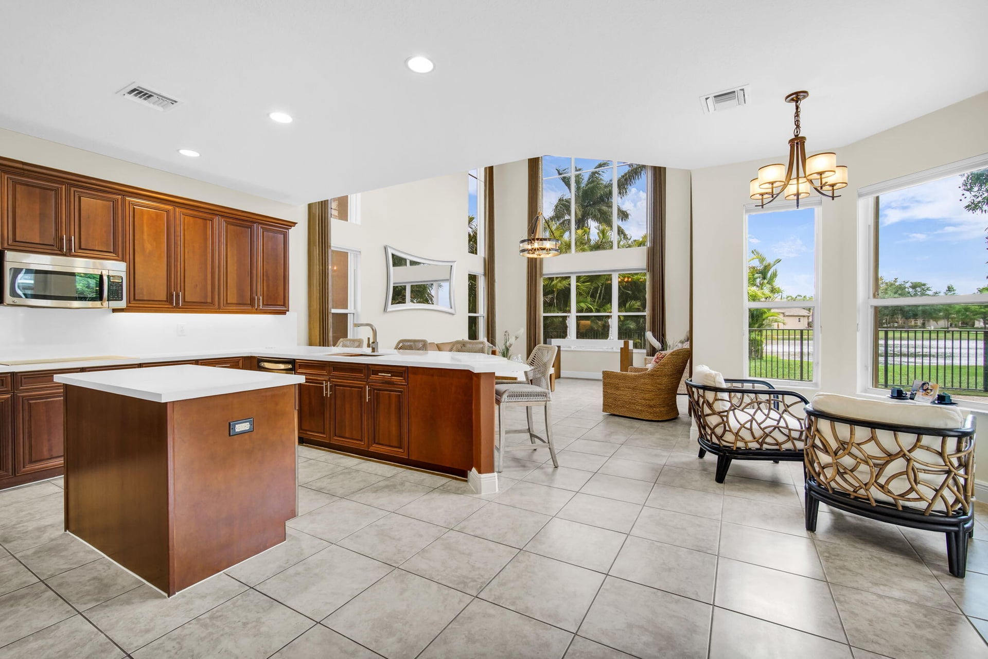 Residence photo 12