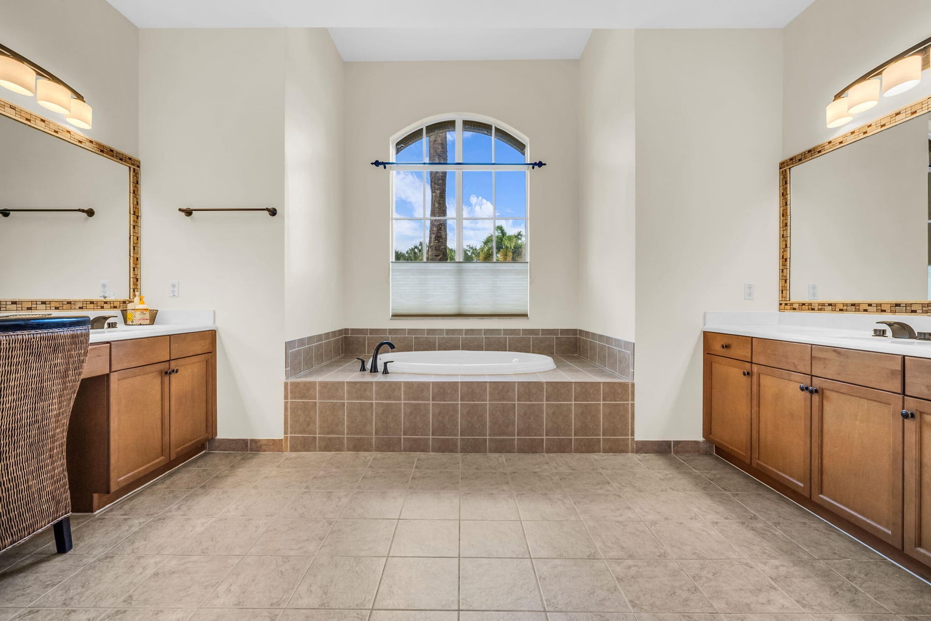 Residence photo 24