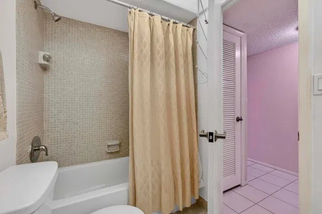  Unit 210 photo 23