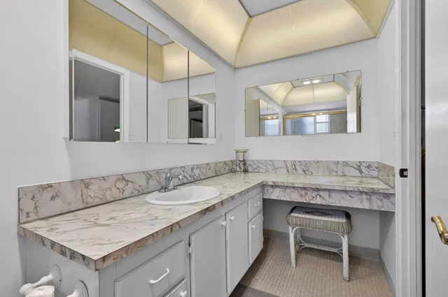  Unit 210 photo 25