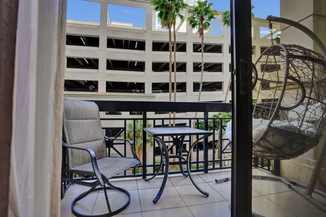 One City Plaza Unit 225 photo 41