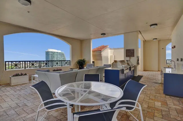 One City Plaza Unit 225 photo 66