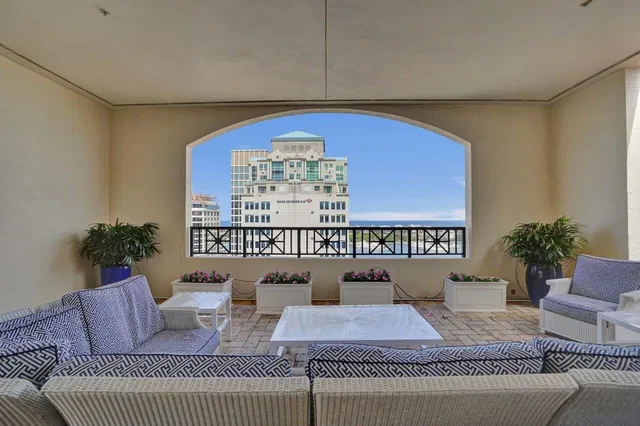 One City Plaza Unit 225 photo 68