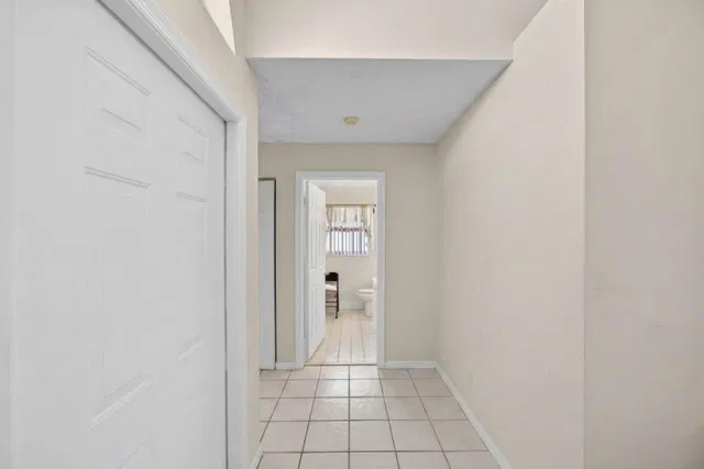Residence photo 20