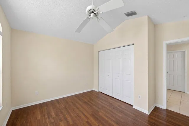 Residence photo 23