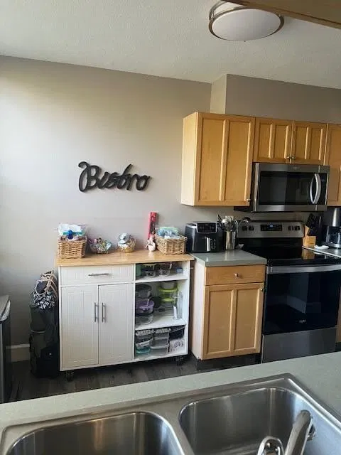 Unit 2111 photo 8