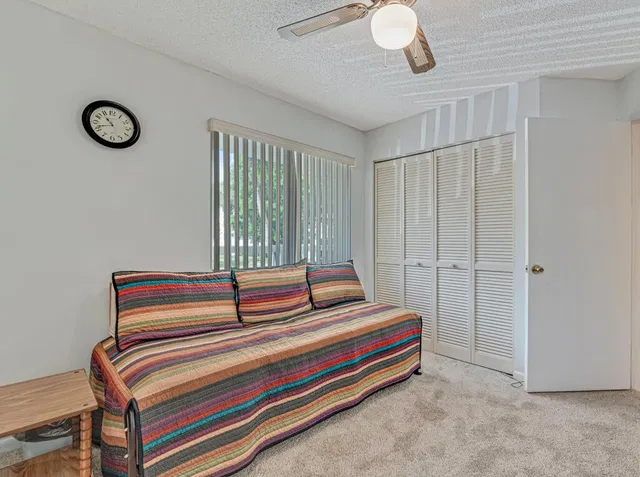 Unit 203 photo 14