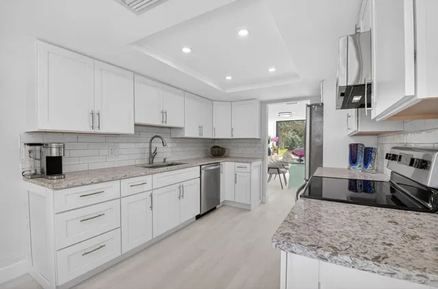 Boca West Country Club Residence photo 12