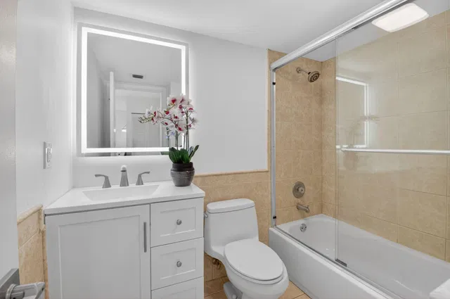 Boca West Country Club Residence photo 26