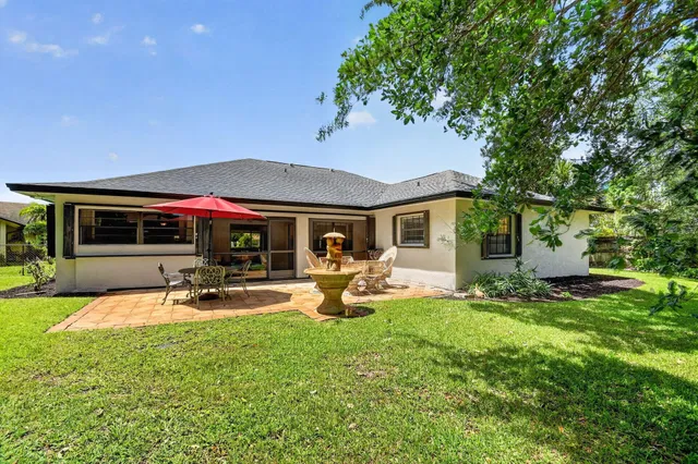 Residence photo 62