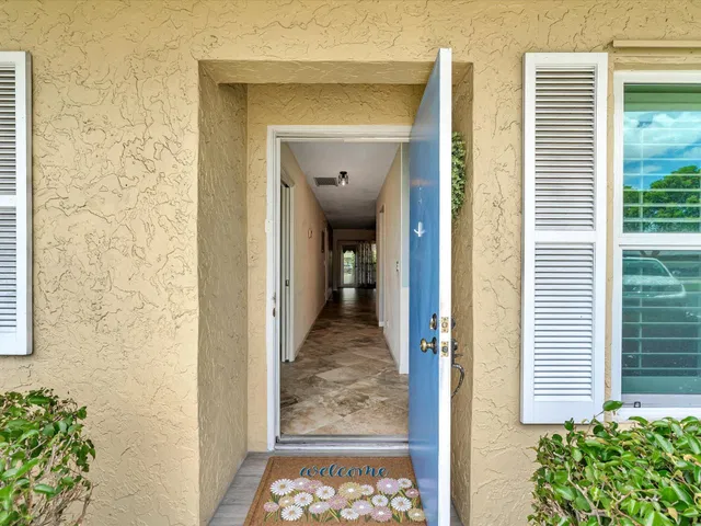 Unit 103 photo 5