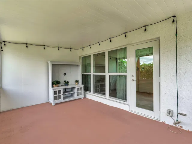 Unit 103 photo 47